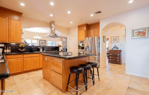 9032 14 Pl, Phoenix AZ 85014-4210 exterior