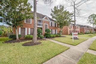 3719 Stockbridge Dr, Sugar Land TX  77479-2936 exterior