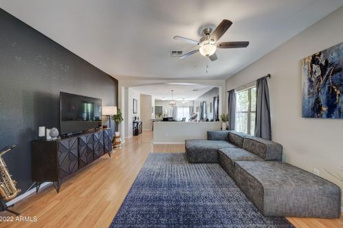 9027 3 St, Phoenix AZ 85004-2505 exterior