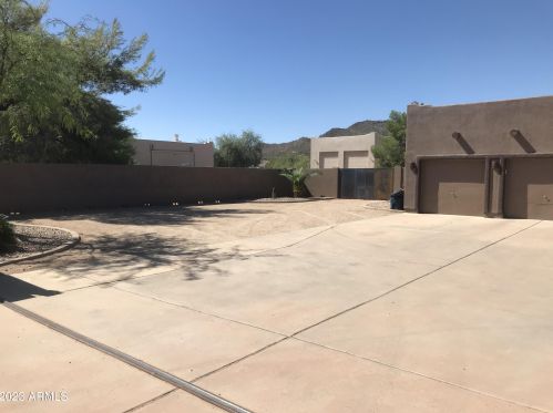 36236 11th Ave, Phoenix, AZ 85086-9515