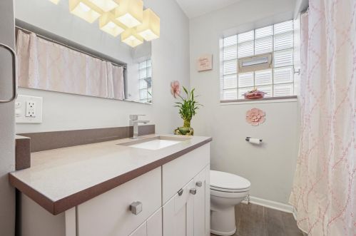 2541 Kenilworth Ave, Forest View IL 60402-2548 exterior