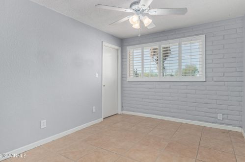 18739 30th St, Phoenix AZ  85050-3409 exterior