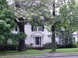 1891 Beacon St, Newton, MA 02468-1441