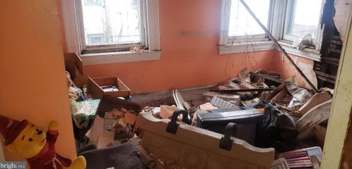 2647 Bouvier St, Philadelphia, PA 19132-3818