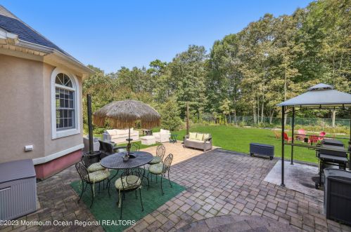 750 Farmingdale Rd, Jackson Twp NJ 08527-4301 exterior