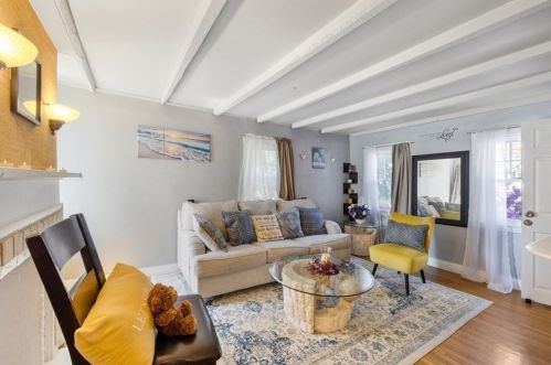 186 Mt Vernon St, Lawrence MA 01843-3302 exterior