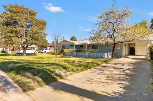 6631 12th Pl, Phoenix AZ  85014-1349 exterior