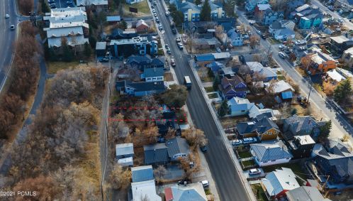 1124 Park Ave, Park City UT 84060-5202 exterior