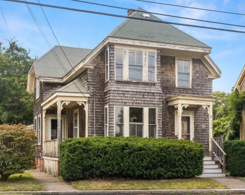 114 Granite St, Rockport MA  01966-1241 exterior