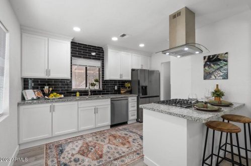 3520 Amelia Ave, Phoenix AZ 85037-2365 exterior