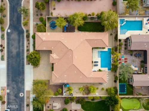 2923 Constance Way, Phoenix AZ 85042-7224 exterior