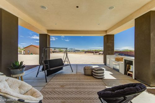 35205 3rd Ave, Phoenix AZ 85027-5908 exterior