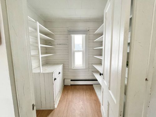 646 Pequoig Ave, Royalston MA 01331-1502 exterior