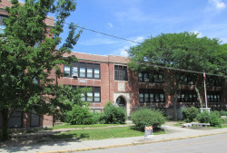 101 Vernon St, Newton, MA 02458-2093