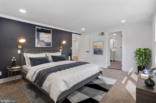 1 18th St, Burlington NJ  08016-4605 exterior