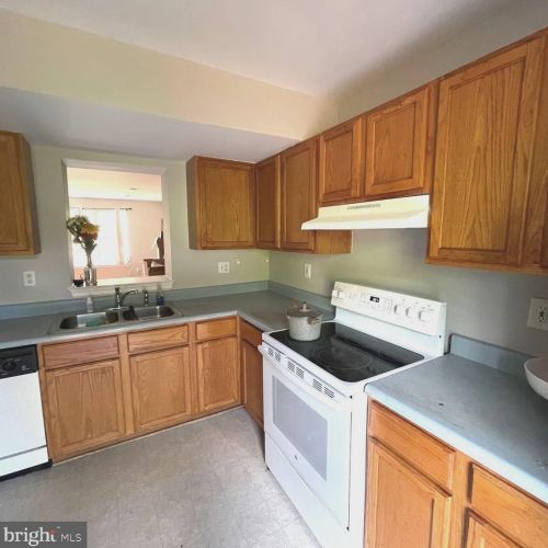 6161 Quiet Times, Columbia MD  21045-7426 exterior