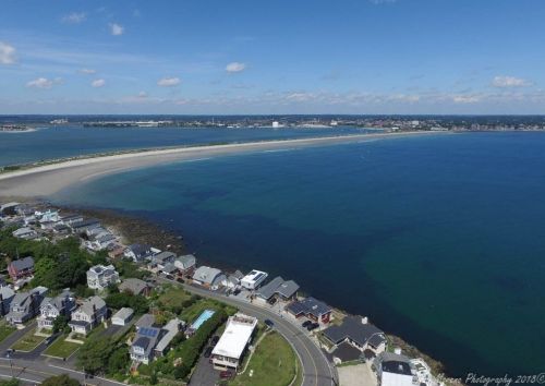 230 Wilson Rd, Nahant MA 01908-1058 exterior