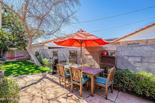 839 Edgemont Ave, Phoenix AZ 85035-1735 exterior