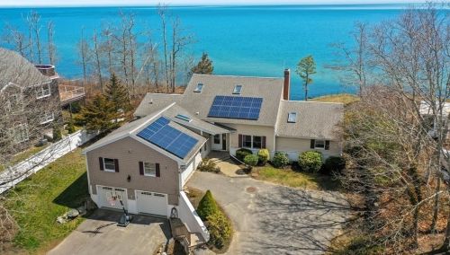 8 Old County Rd, Plymouth MA  02360-1420 exterior