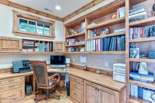 4712 Pace Dr, Park City UT 84098-6631 exterior