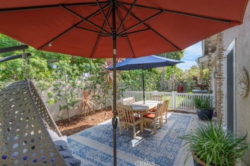 24 Whistling Swan, Irvine CA 92604-4527 exterior