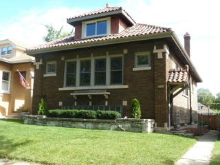 2831 Maple Ave, Forest View, IL 60402-2855