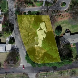 40 Bristol Rd, Newton MA 02465-2903 aerial view