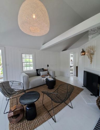 124 Uncle Venies Rd, Harwich MA  02645-3431 exterior