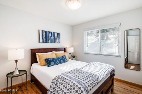 160 Parkview Dr, Park City UT 84098-5149 exterior