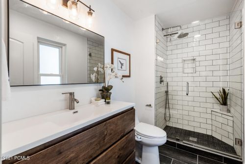 160 Parkview Dr, Park City UT 84098-5149 exterior