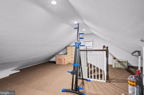 126 Carpenter St, Belleville NJ 07109-1456 exterior