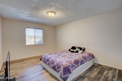 14233 38 St, Phoenix AZ 85018-5814 exterior