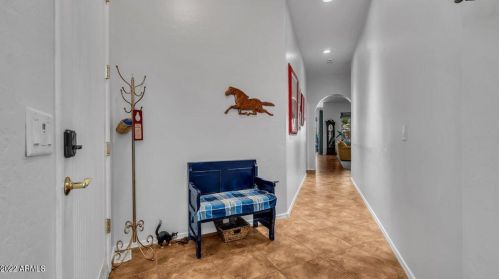 3017 Eagle Claw Dr, Phoenix AZ 85086-2113 exterior