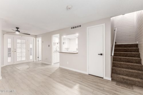 4610 71st Ln, Phoenix AZ  85033-1411 exterior