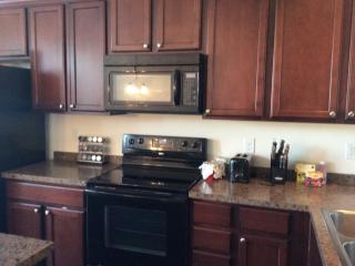 313 Carthage Ct, Durham NC  27703-7729 exterior