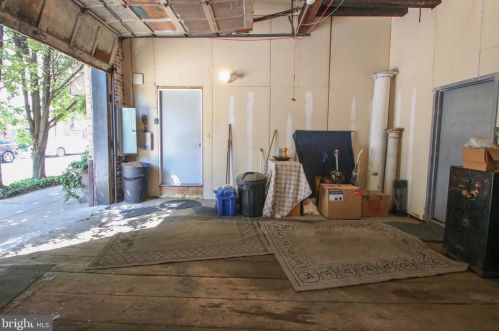 1225 6 St, Philadelphia PA 19147-4828 exterior