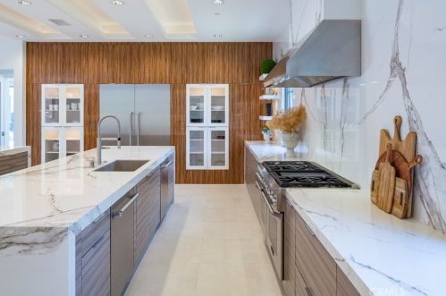 21 Watercress, Irvine CA 92603-0408 exterior