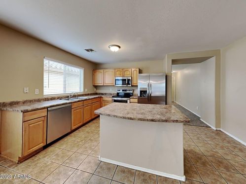 3112 Alta Vista Rd, Phoenix AZ  85041-5208 exterior