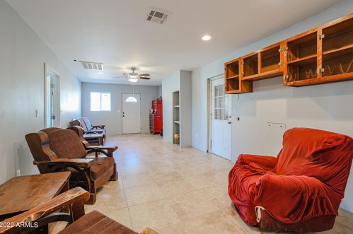 1602 Atlanta Ave, Phoenix AZ 85040-2708 exterior