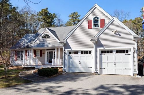 32 Bayden Path, Plymouth, MA 02360-1797