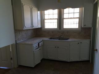 1137 4th Ter, Birmingham AL  35204-3917 exterior