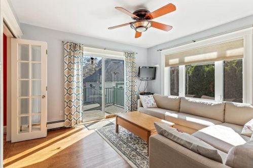 99 Hancock St, Newton MA 02466-2218 exterior