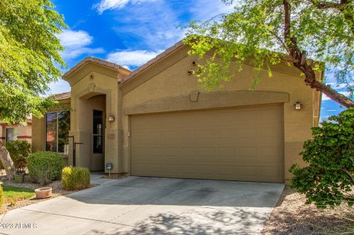 6715 37th Dr, Phoenix, AZ 85041-5299