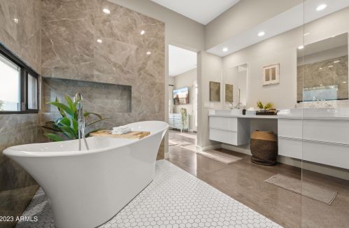 6846 13th Pl, Phoenix AZ  85014-1120 exterior