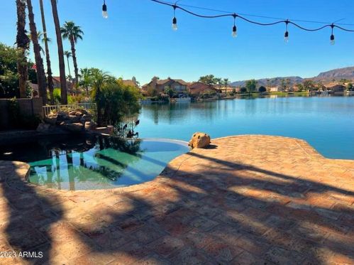 16410 37th Way, Phoenix AZ  85048-7947 exterior