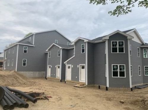 1 Samoset Ct, Plymouth MA  02360-4151 exterior