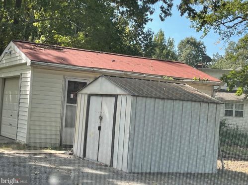 5312 Al Jones Dr, Shady Side, MD 20764-9403