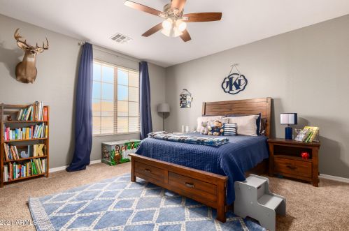 5227 Desperado Way, Phoenix AZ  85083-7353 exterior