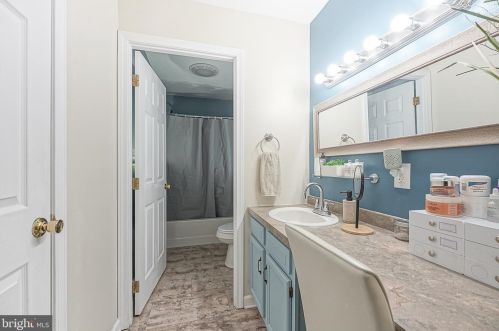 132 Jefferson St, West Deptford NJ  08066-1330 exterior