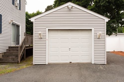 414 Broadway, Lynnfield MA 01940-2341 exterior